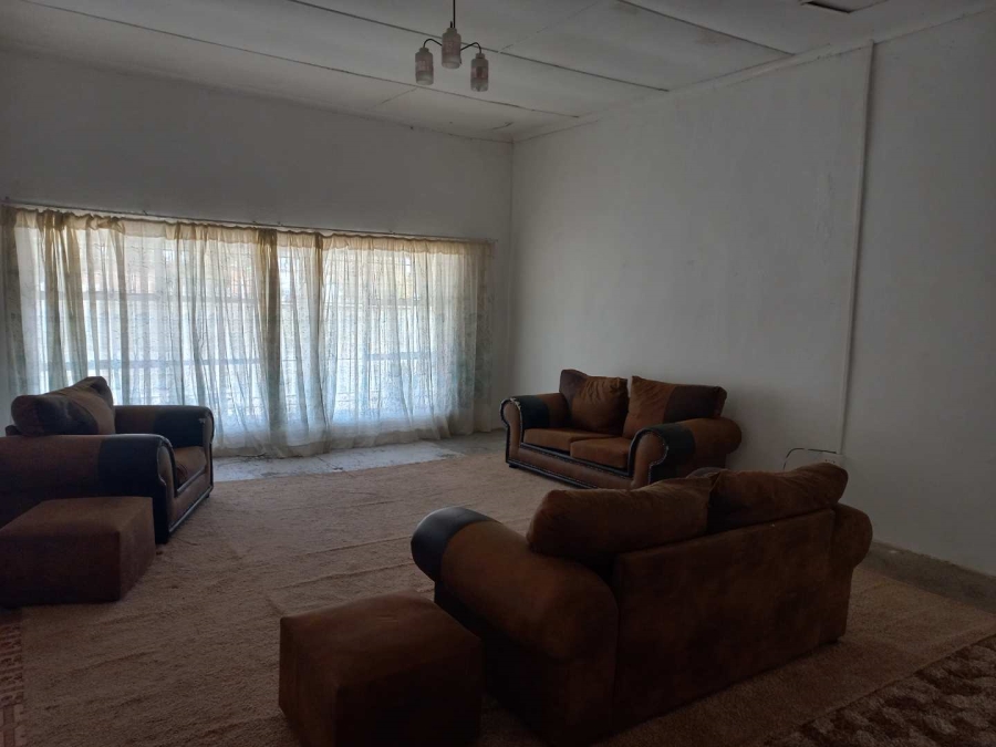 0 Bedroom Property for Sale in Dealesville Free State